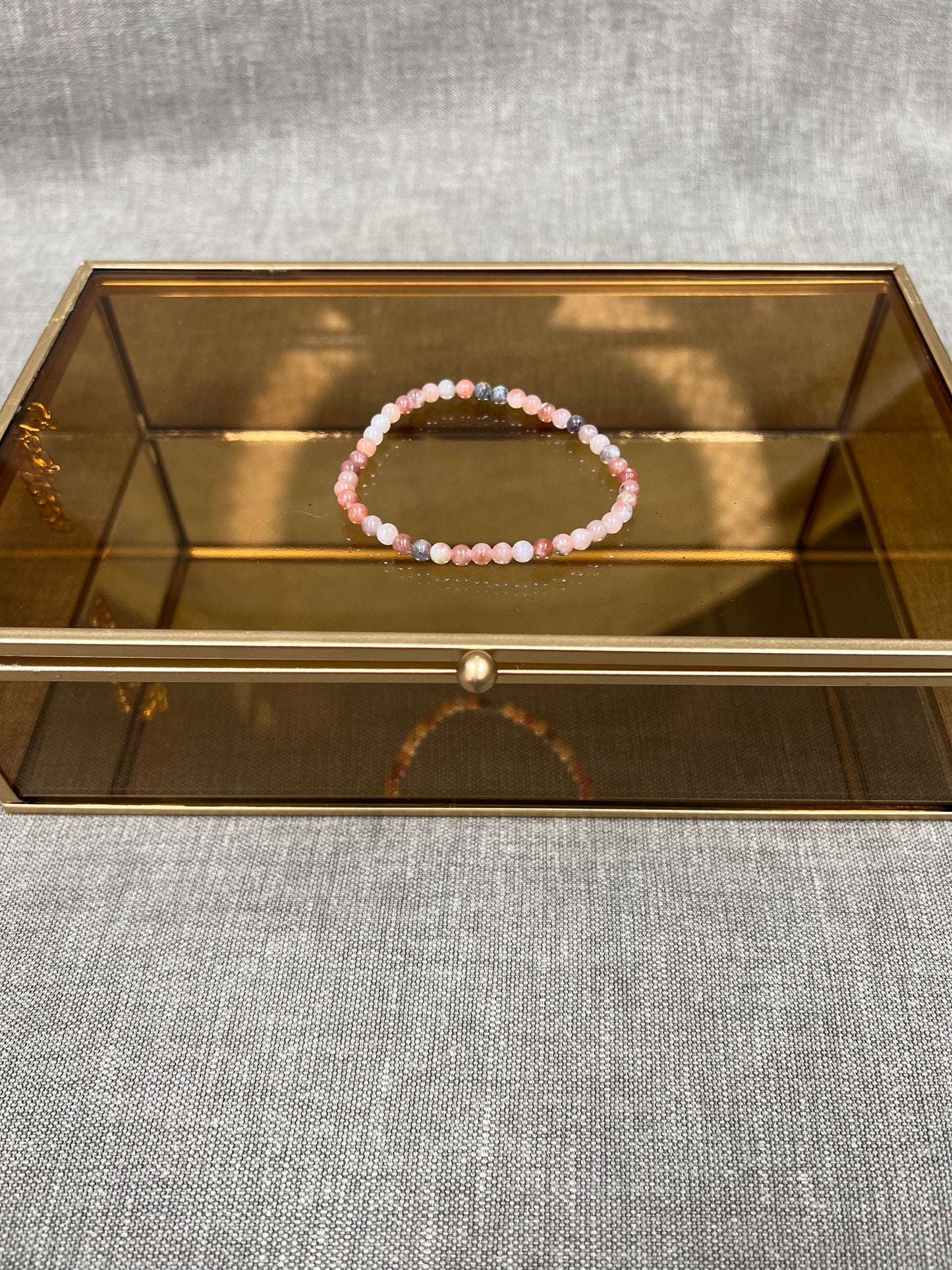 Perzik jaspis kogelarmband 4mm