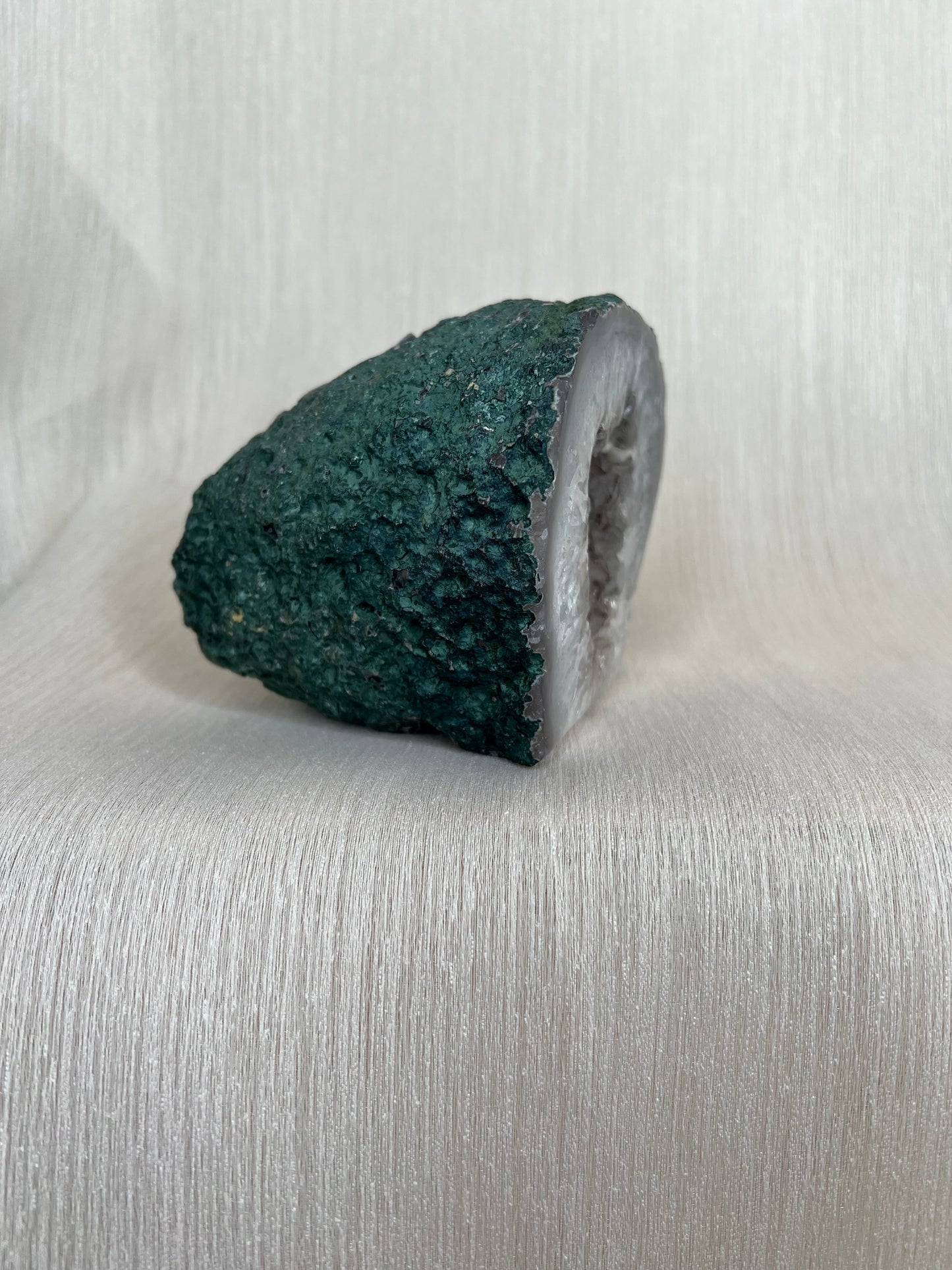 Agaat geode met amethist