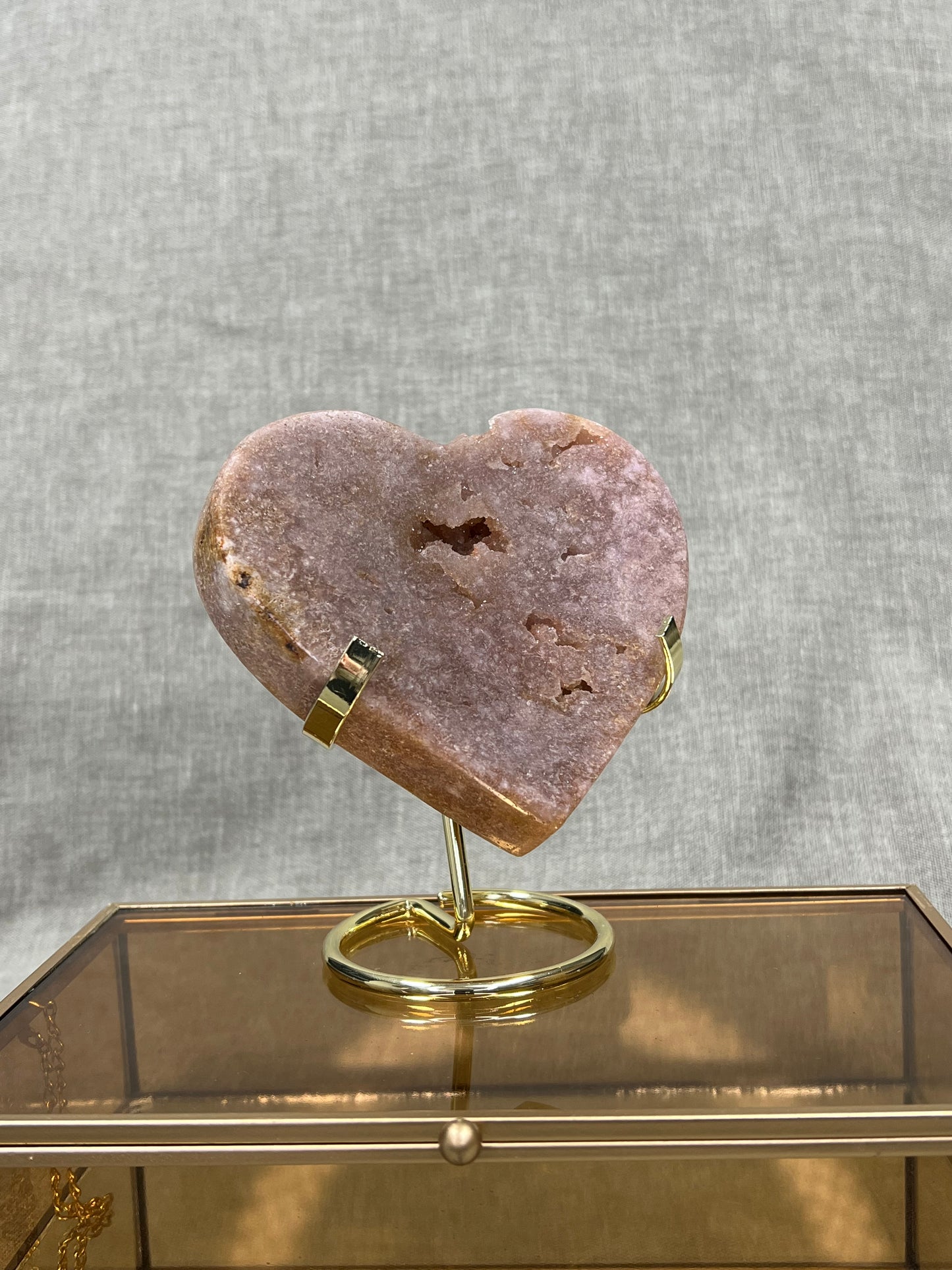 Roze amethist hart met druzy