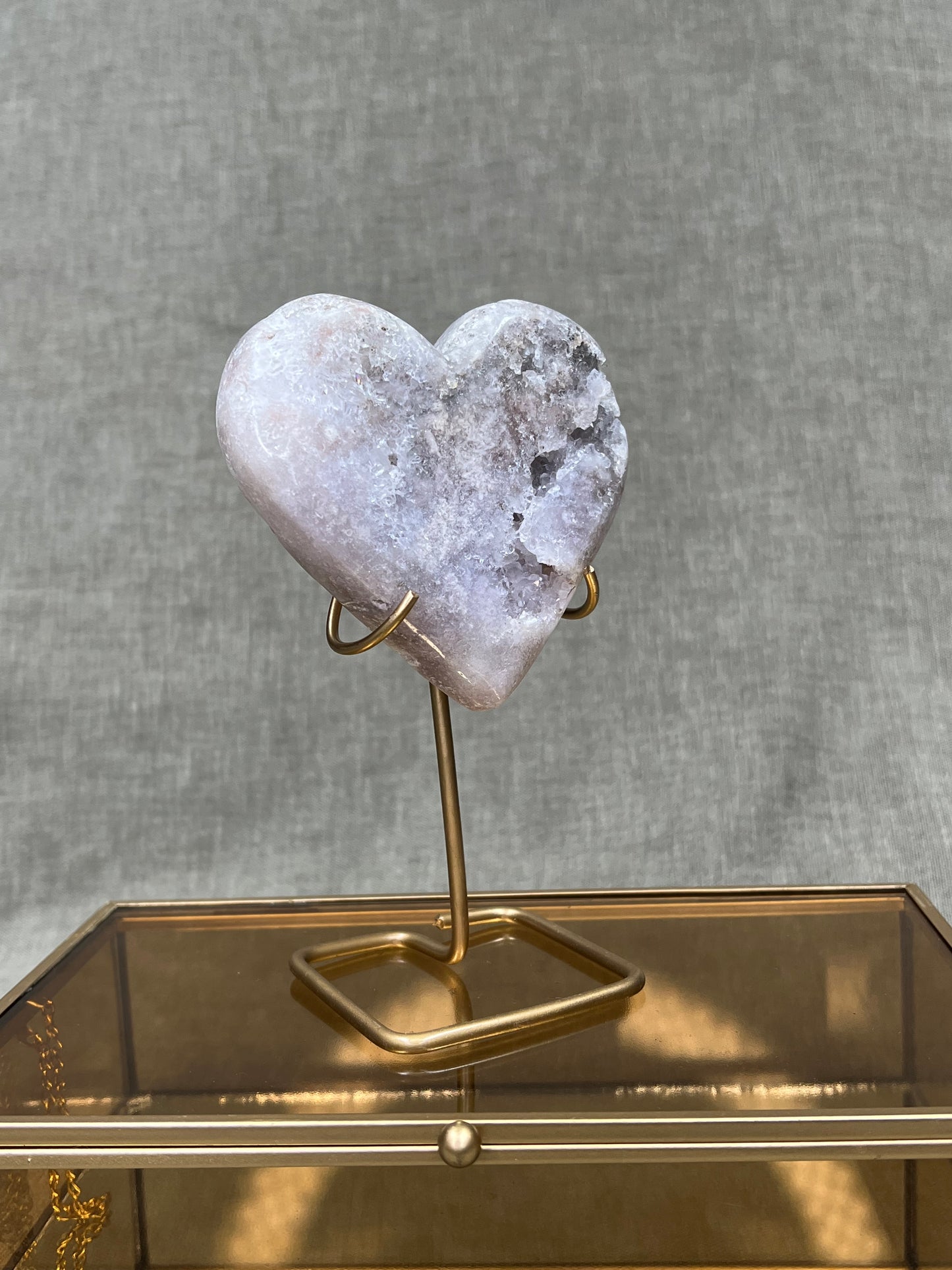 Roze amethist hart met druzy